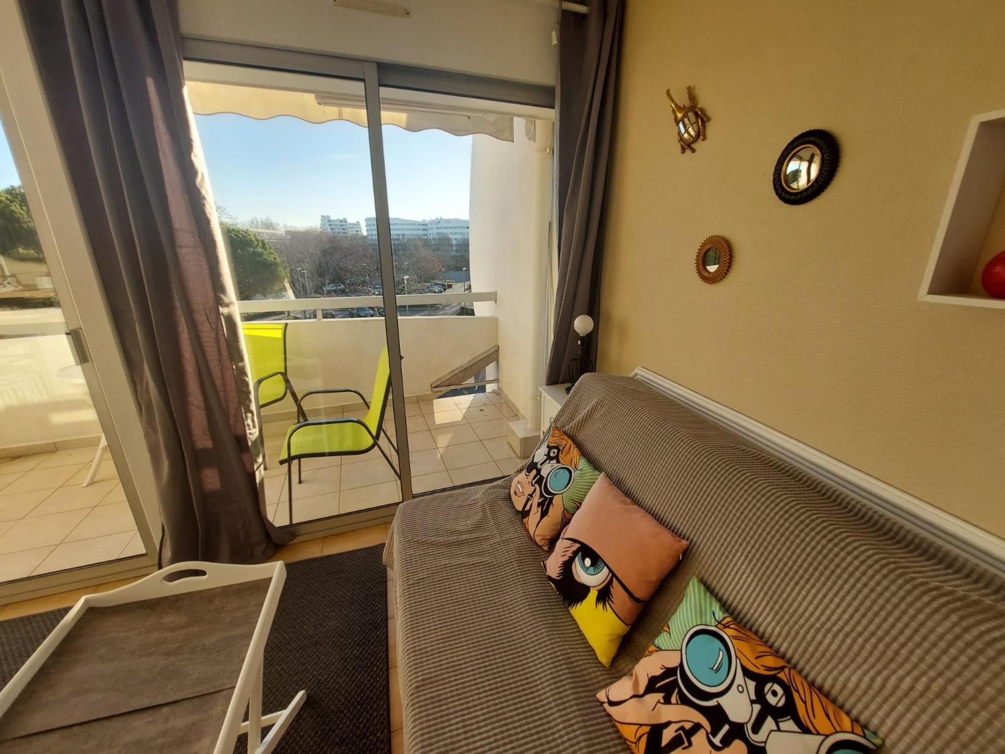 Joli Studio Avec Piscine A 200M De La Plage Parking Prive Ла-Гранд-Мот Экстерьер фото